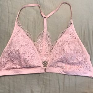 Victoria’s Secret Body by Victoria bralette